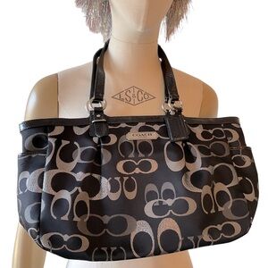 Coach Excellent F19644 Gallery Signature Tote. Lurex. Black/ Silver. Dust bag.